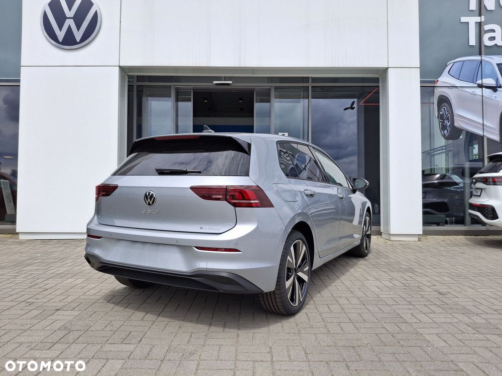 Volkswagen Golf - 7