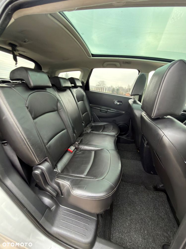 Nissan Qashqai+2 2.0 4x4 visia - 12