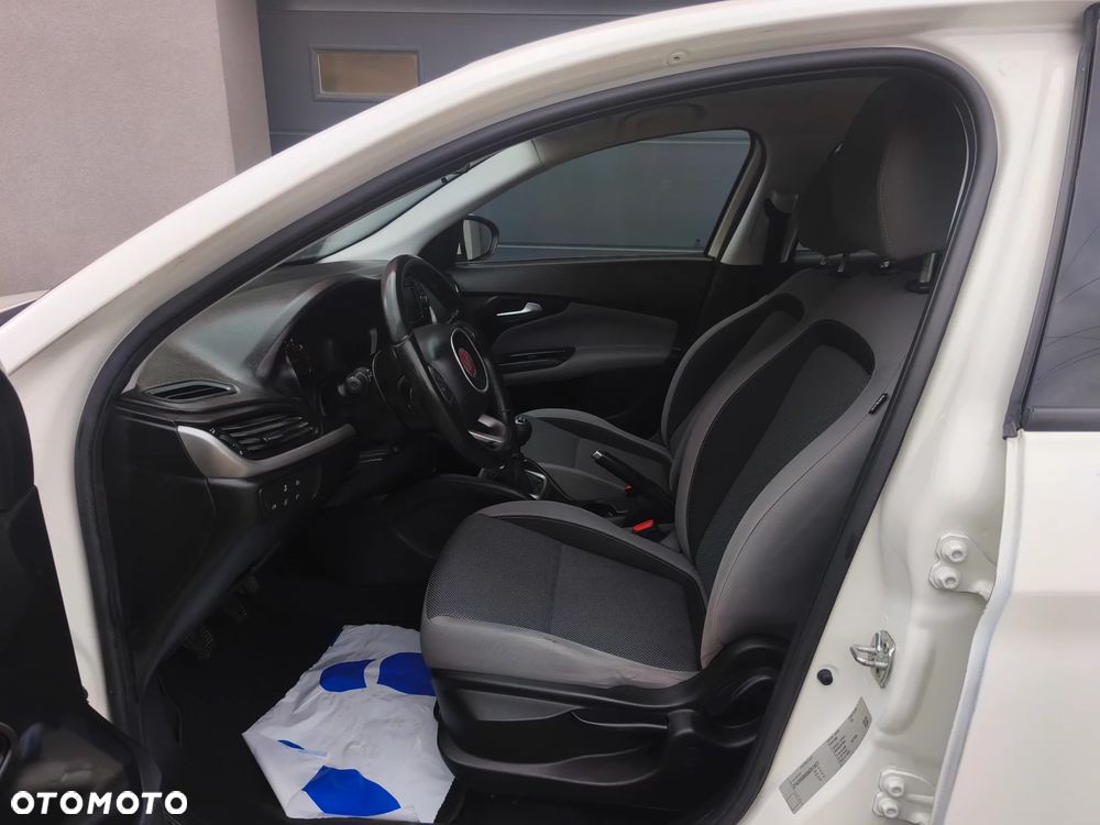 Fiat Tipo 1.4 16V Lounge - 5