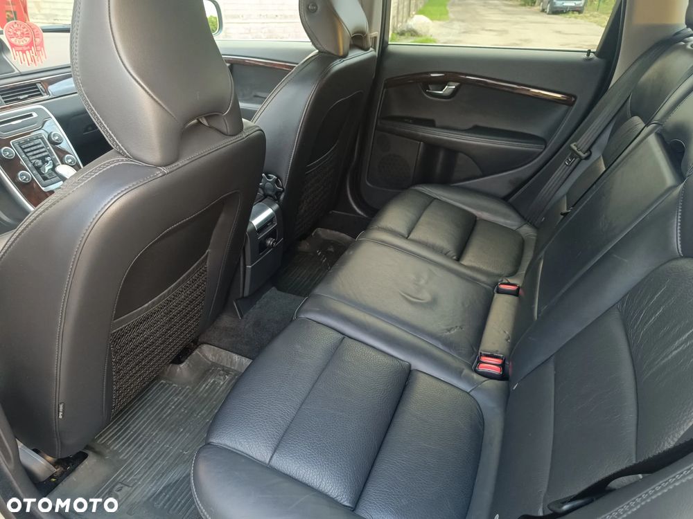 Volvo XC 70 T6 AWD Geartronic Momentum - 17