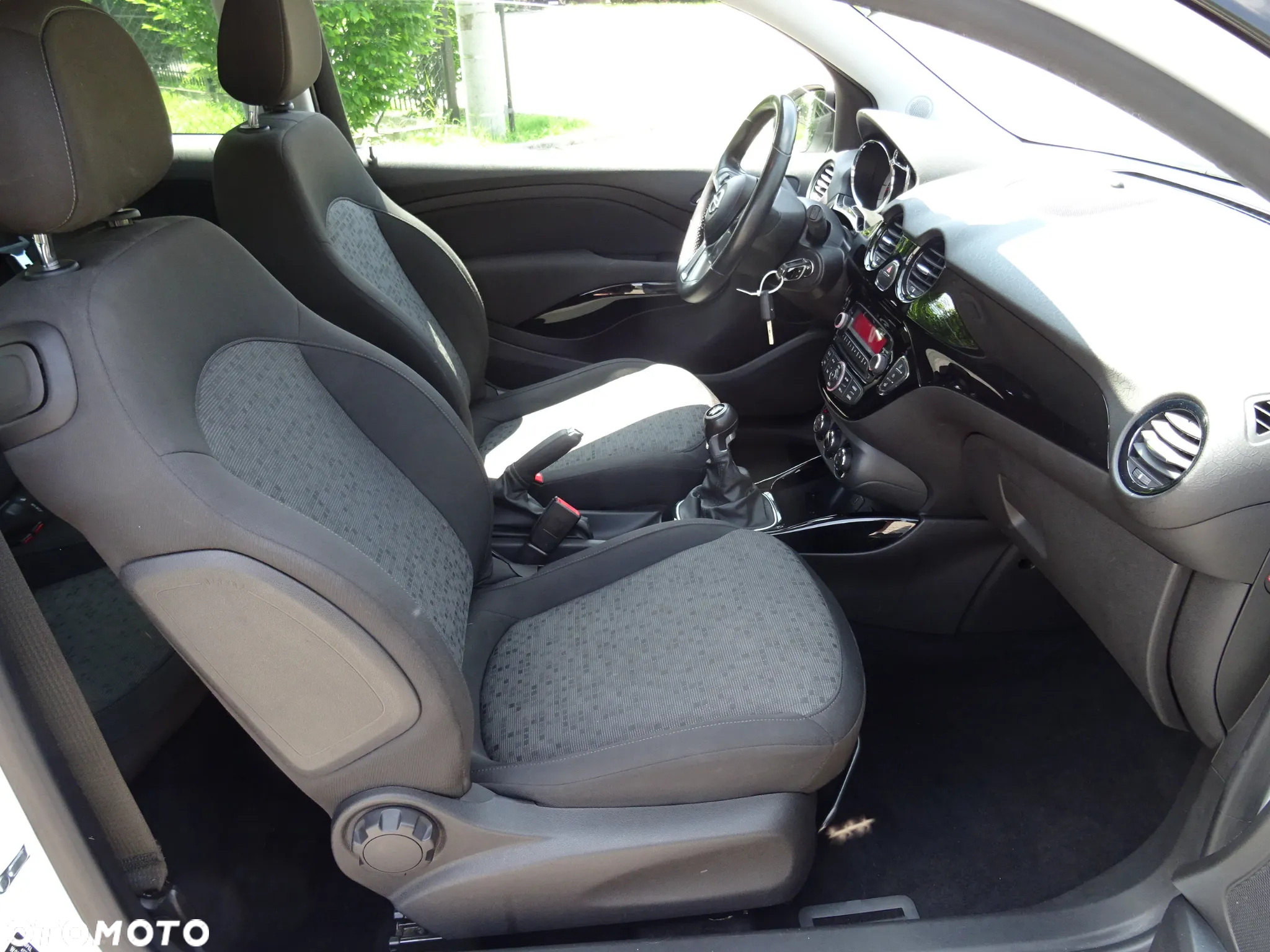 Opel Adam 1.2 Unlimited - 19