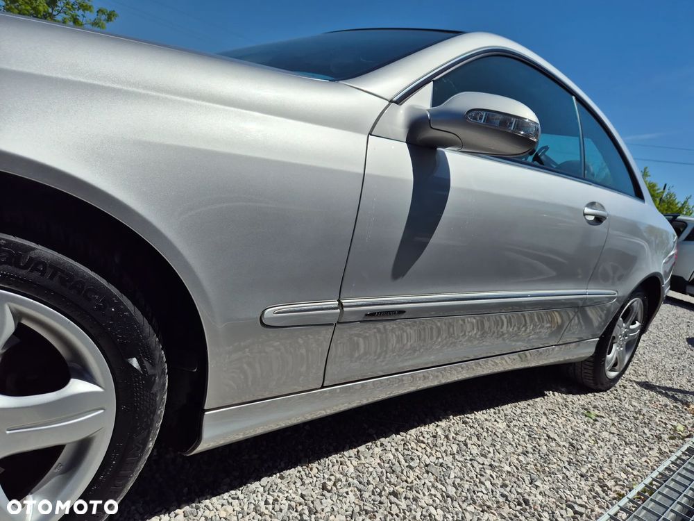 Mercedes-Benz CLK 240 Avantgarde - 20