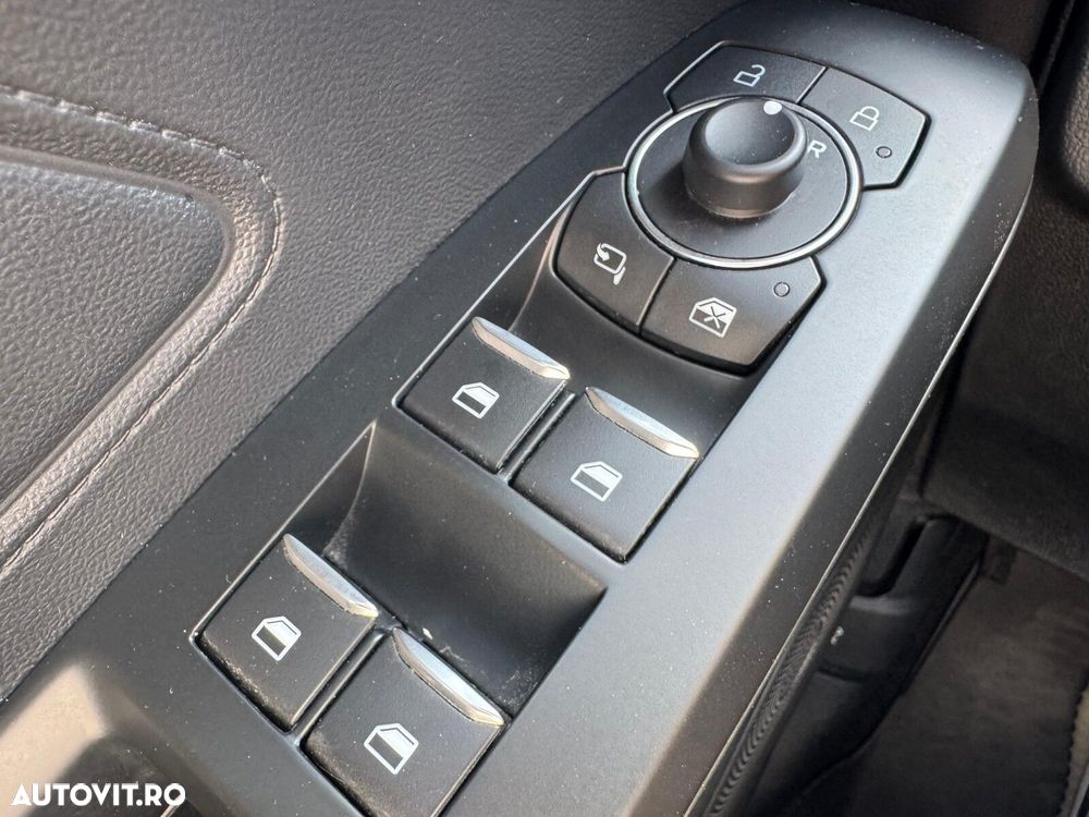 Ford Focus 1.0 EcoBoost Titanium - 17