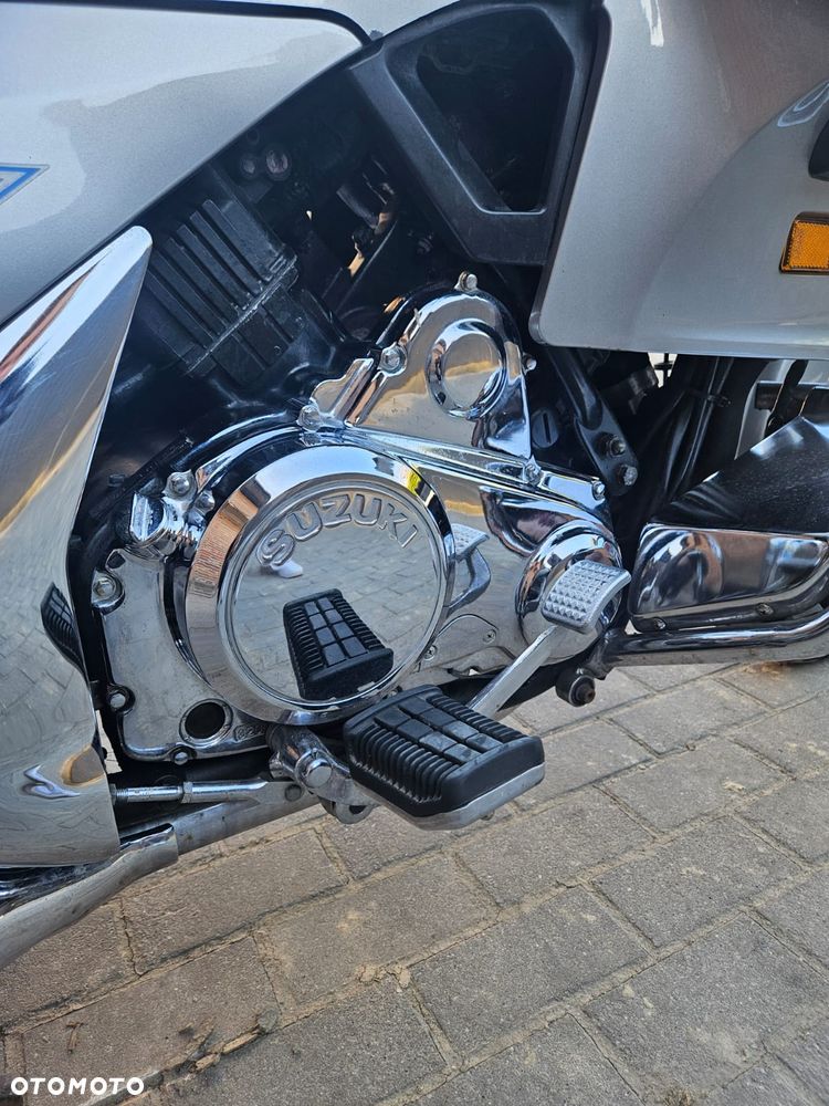 Suzuki GV - 28