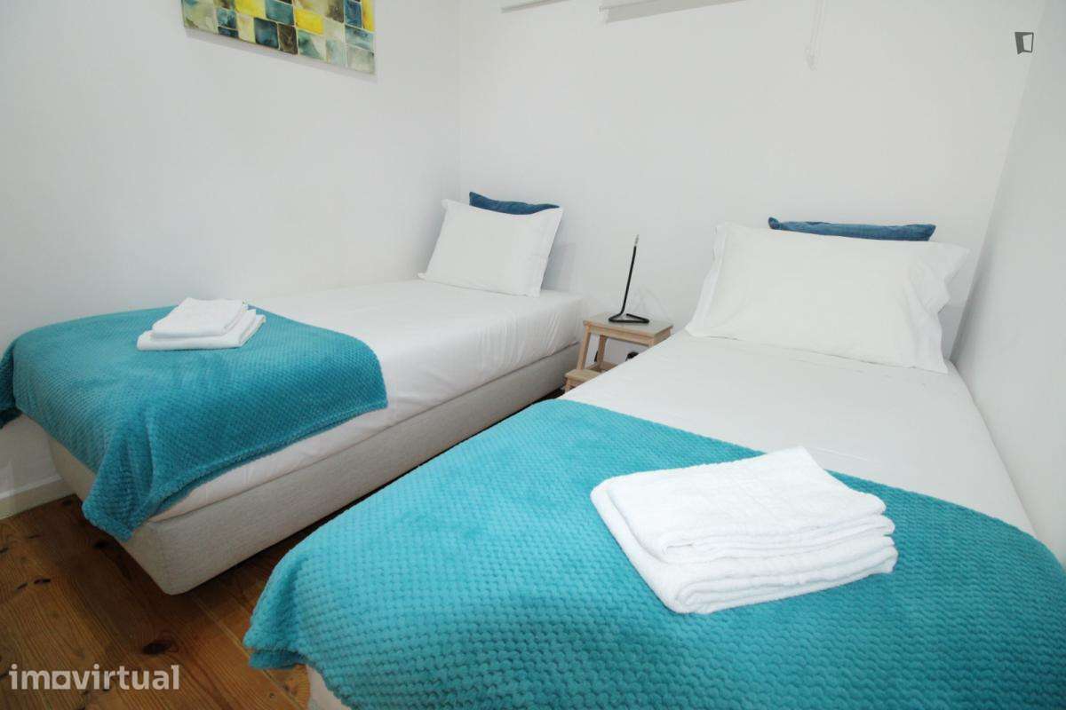 Apartamento com 2 quartos - localizado em Sete Rios Lisbon - Grande imagem: 3/15