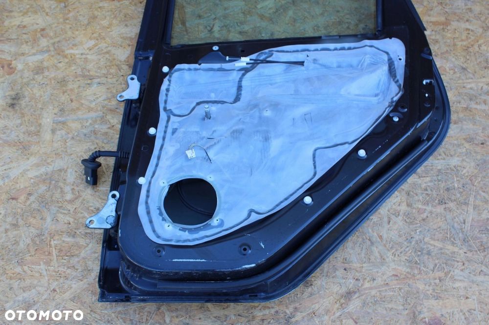 Drzwi PRAWE tył tylne MITSUBISHI COLT Z30 VI LIFT kolor x42 LIFT 5Df - 8