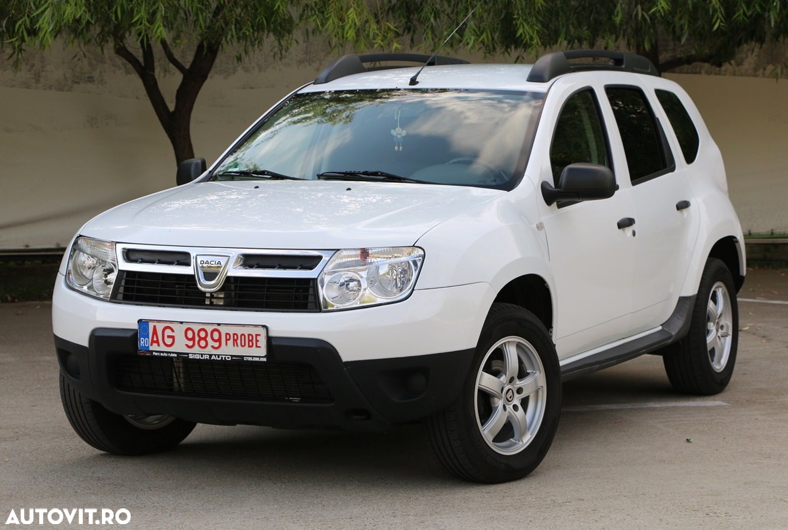 Dacia Duster 1.6 4x2 Ambiance - 1