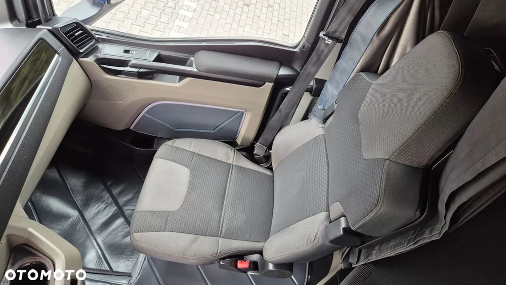 MAN MAN///TGX///26.470///2021///ZESTAW/// TANDEM///PRZEJAZDOWY///7.70+7.70/// LEDY///KLIMATYZACJA POSTOJOWA/// DACH PODNOSZONY/// - 26