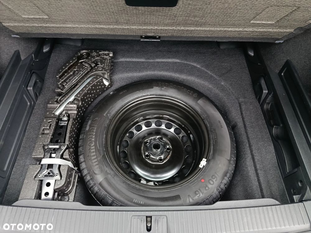 Volkswagen Passat 2.0 TDI SCR DSG - 23