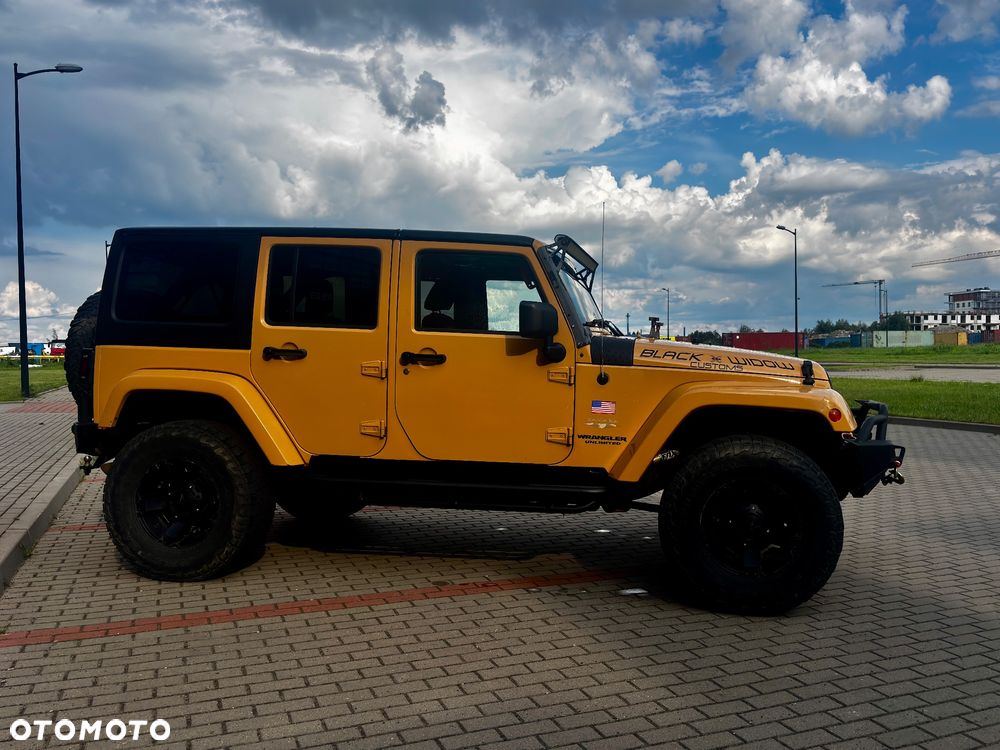 Jeep Wrangler 3.6 Unlim Sahara - 9