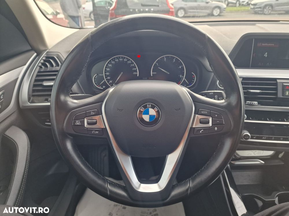BMW X3 xDrive25d AT Advantage - 13
