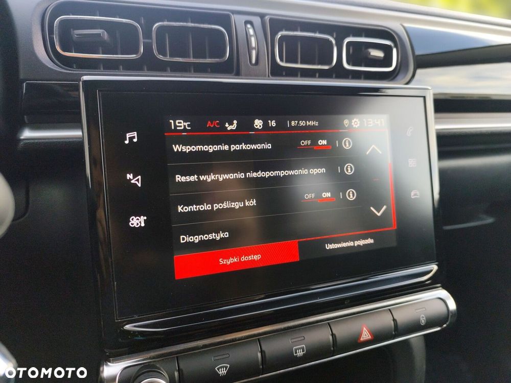 Citroën C3 1.2 PureTech Max EAT6 - 26