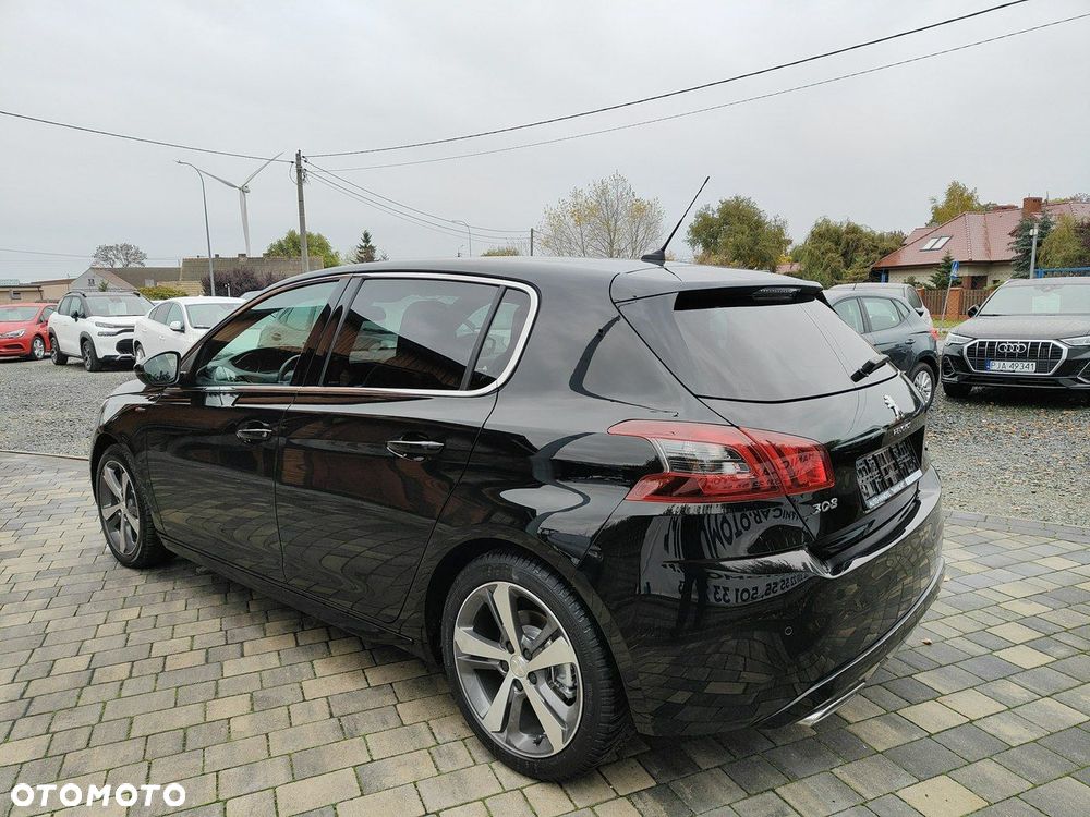 Peugeot 308 - 4