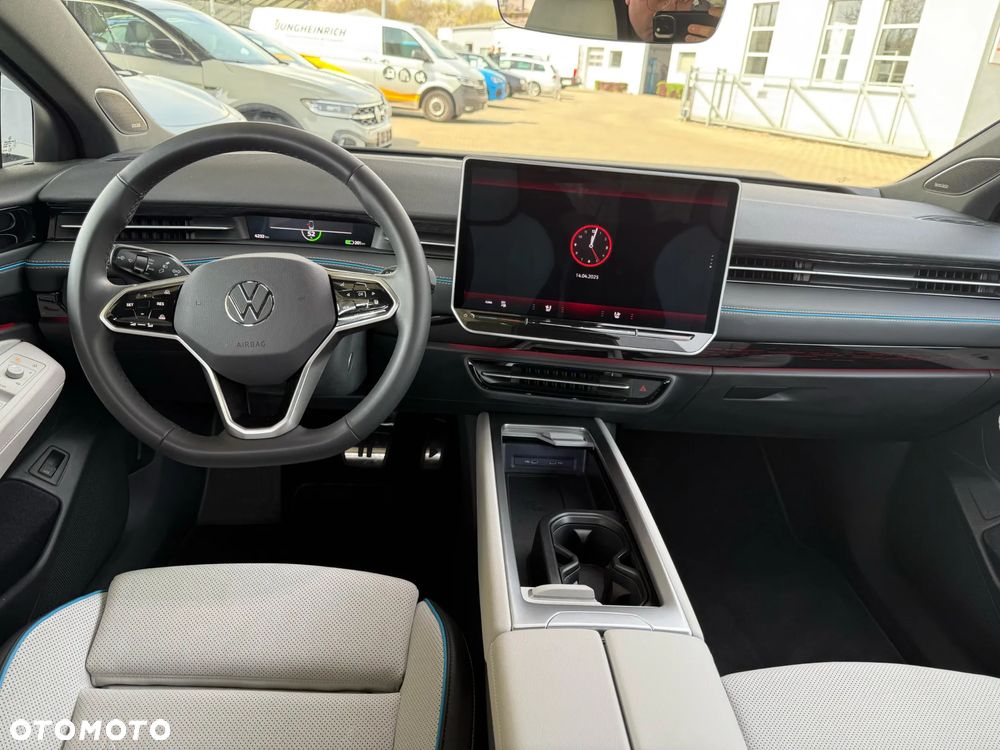 Volkswagen ID.7 77kWh Pro - 10
