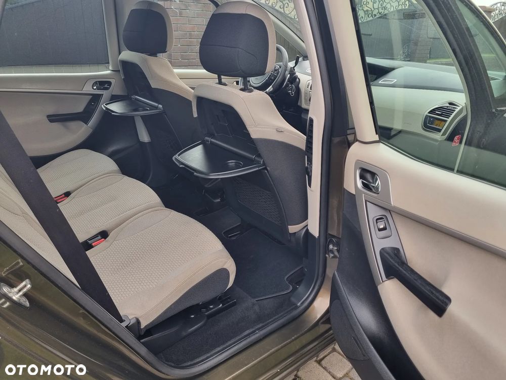 Citroën C4 Picasso e-HDi 110 FAP EGS6 Business Class - 18