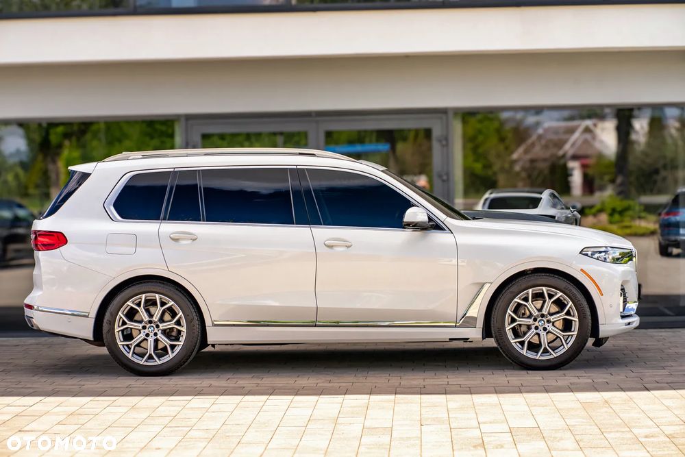 BMW X7 xDrive40i - 14