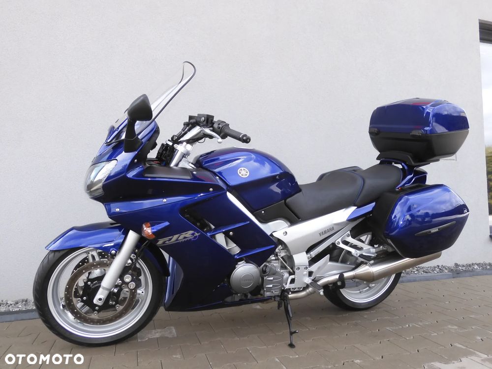 Yamaha FJR - 19