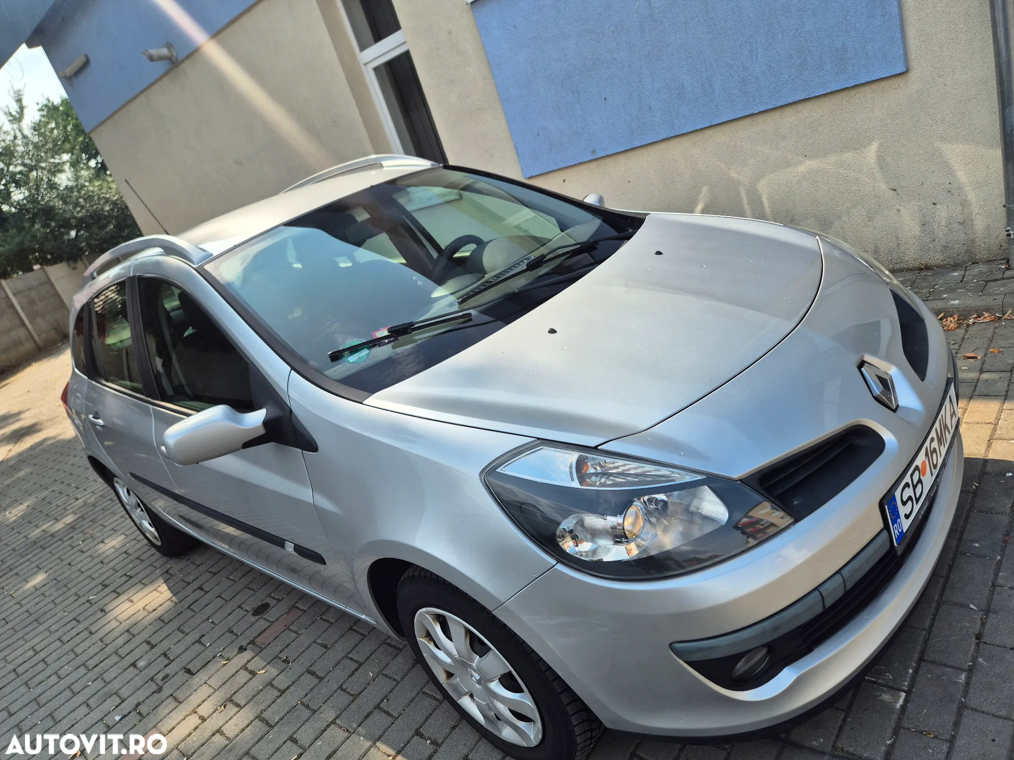 Renault Clio 1.5 dCi Dynamique - 8