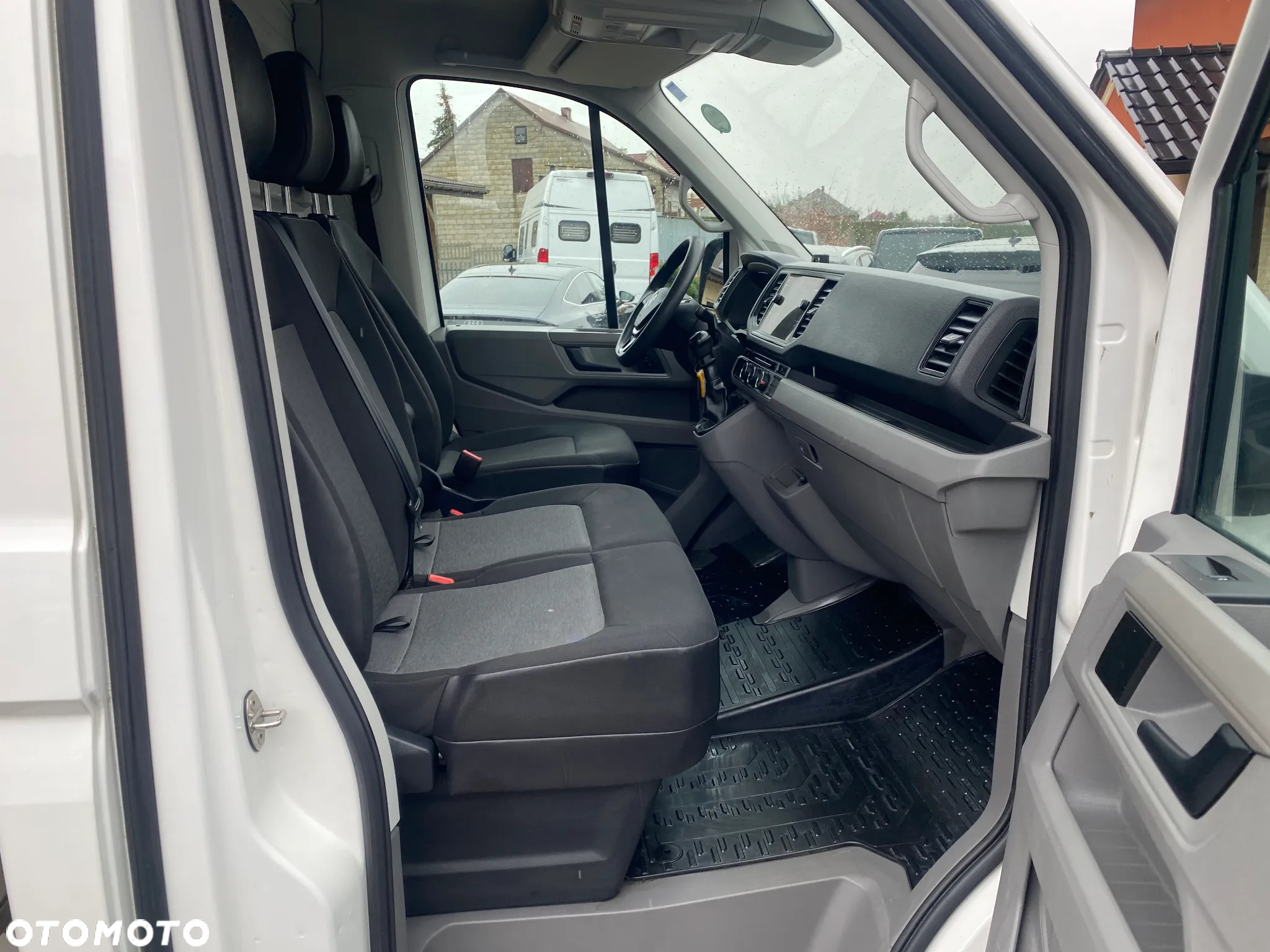 Volkswagen CRAFTER - 10
