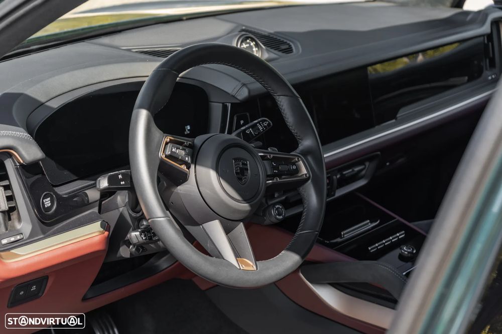 Porsche Cayenne Turbo E-Hybrid Tiptronic S - 18