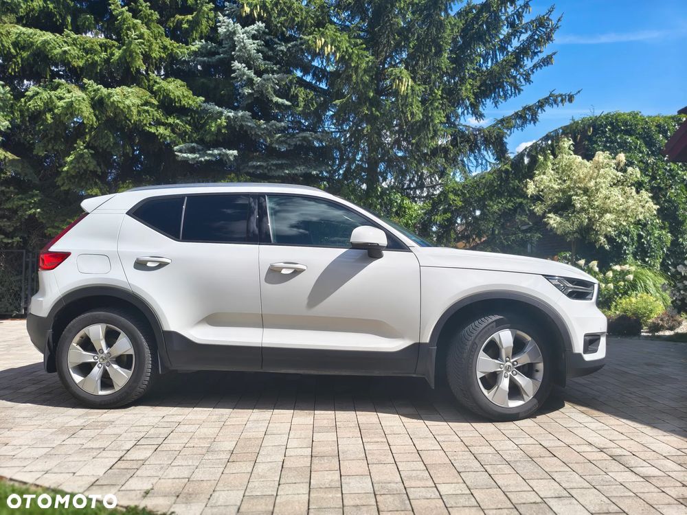 Volvo XC 40 T3 Momentum Pro - 19