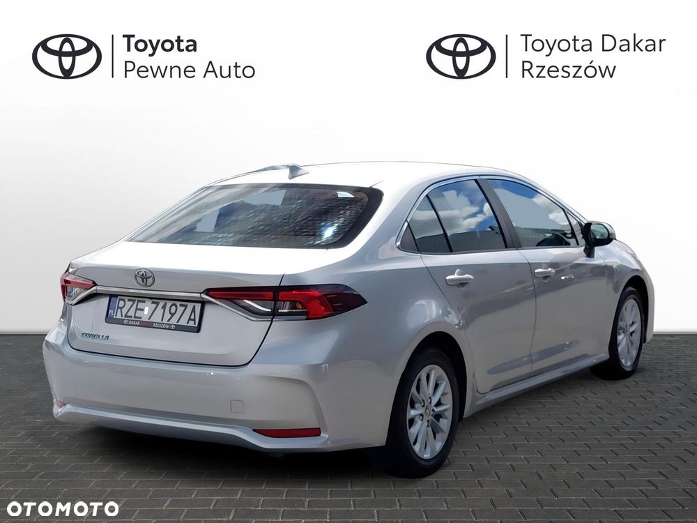 Toyota Corolla - 5