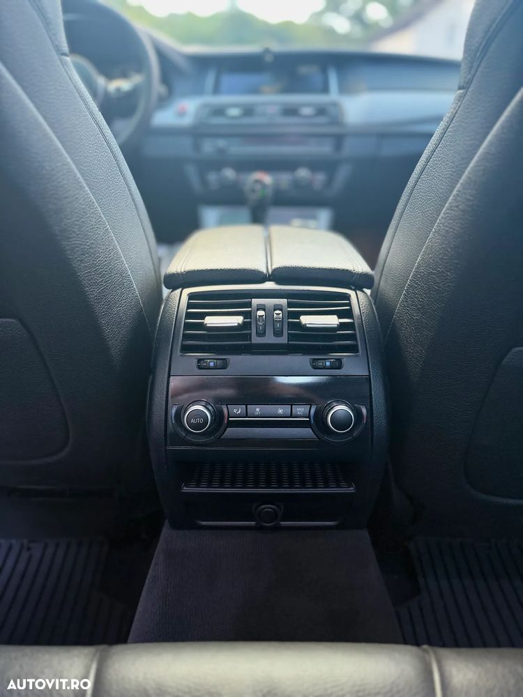 BMW Seria 5 525d Sport-Aut. Luxury Line - 19