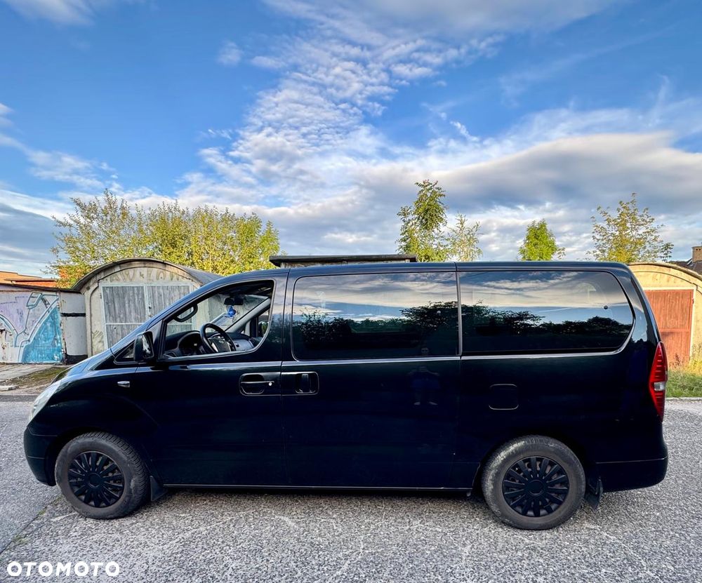 Hyundai H-1 2.5 CRDi Comfort - 4