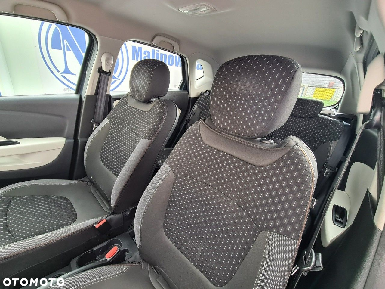 Renault Captur 1.2 TCe Intens EDC - 19
