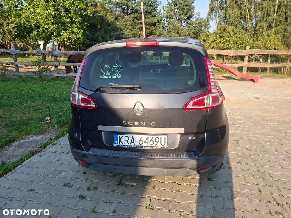 Renault Scenic 1.4 16V TCE Bose Edition - 4