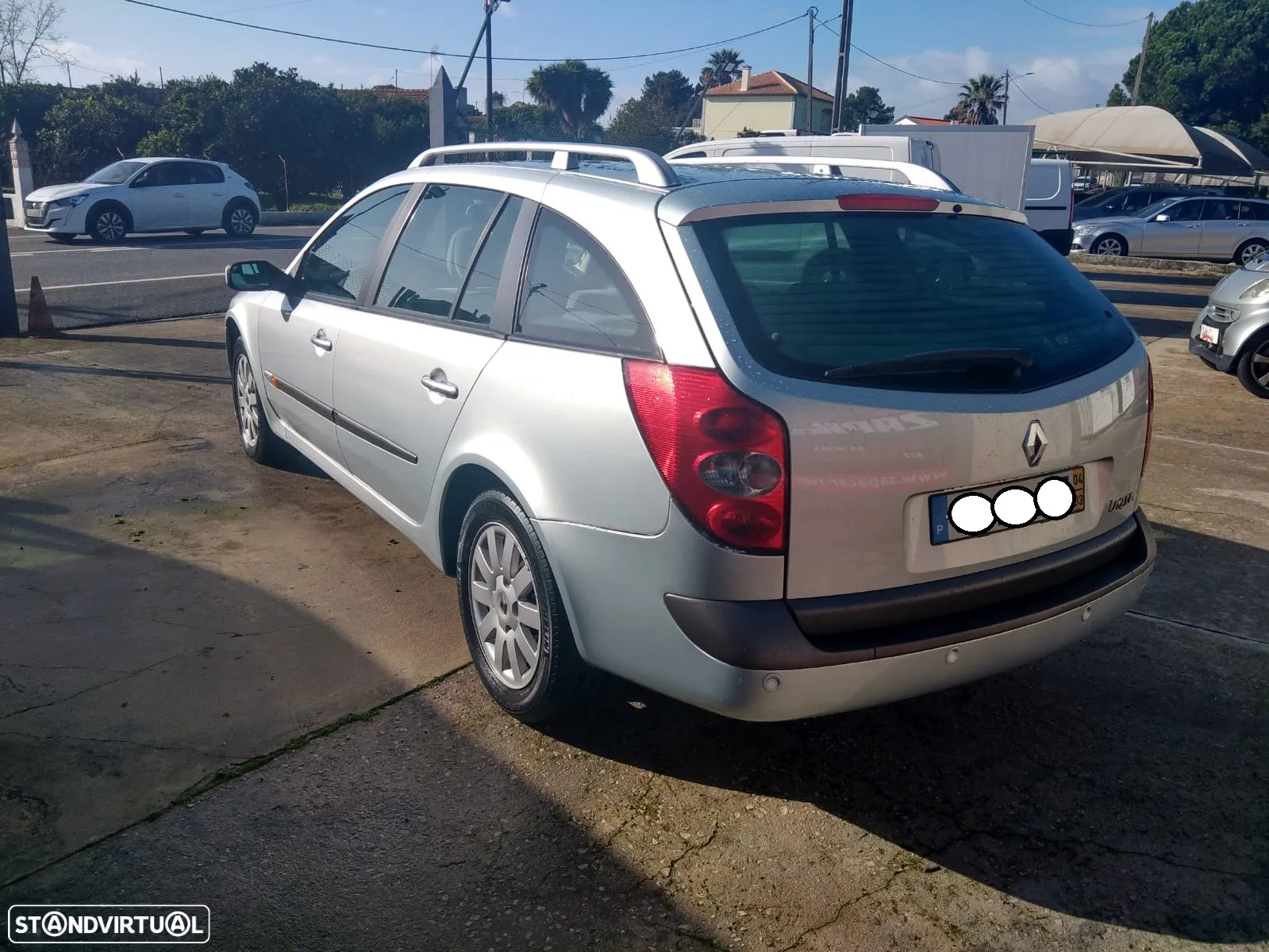 Renault Laguna Break 2.2 dCi Privilège Pro - 11