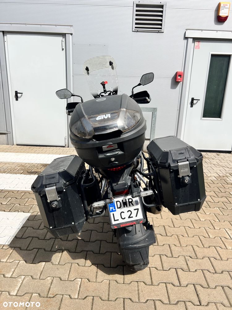Honda CB - 10