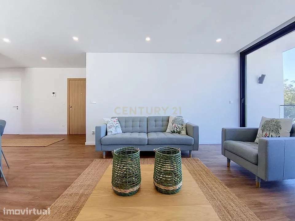 Apartamento T2 Novo Mobilado com Vista Mar – Lagoa | São Miguel - Grande imagem: 5/30
