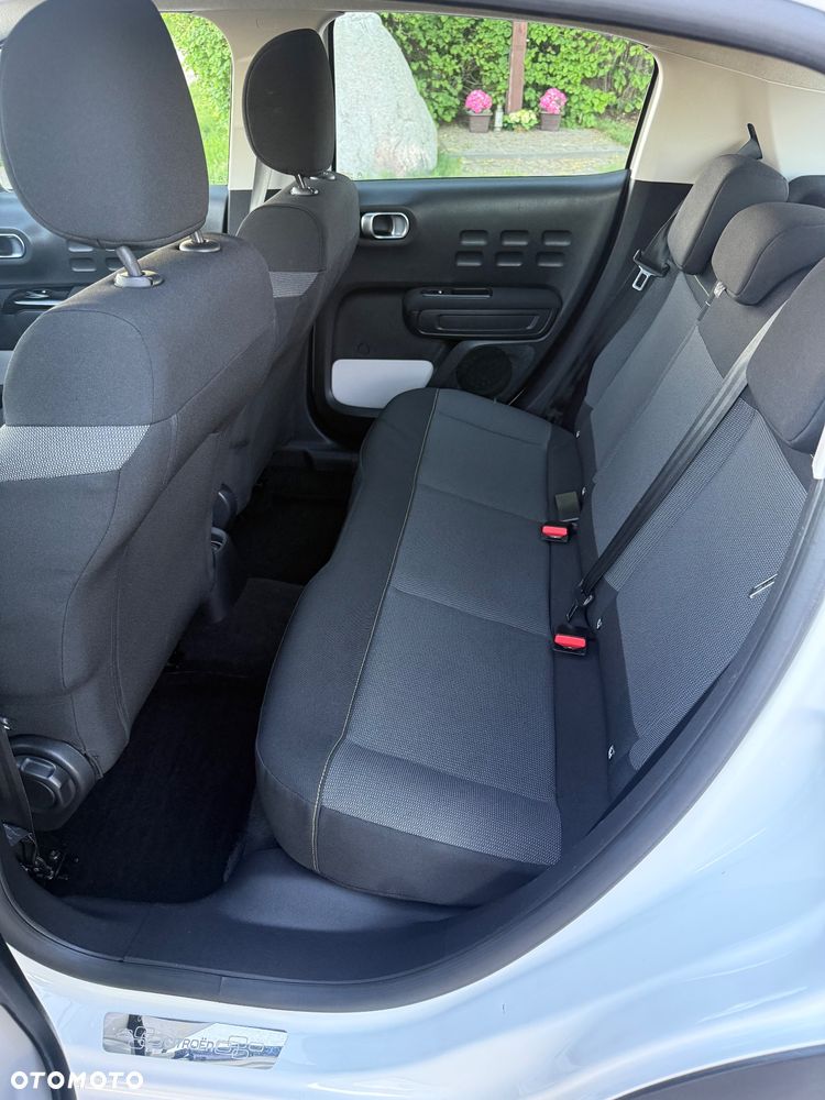 Citroën C3 1.2 PureTech Shine - 21