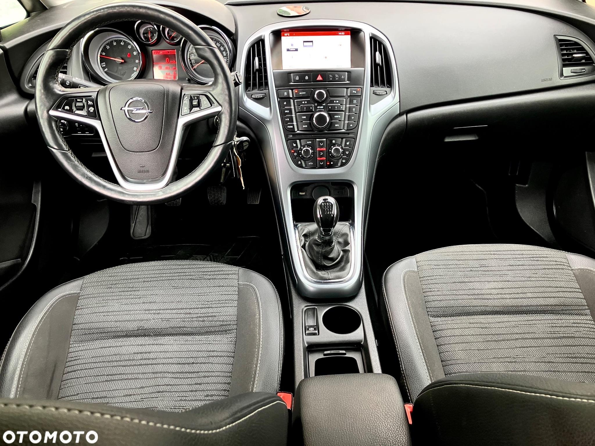 Opel Astra 1.4 Turbo Color Edition - 30