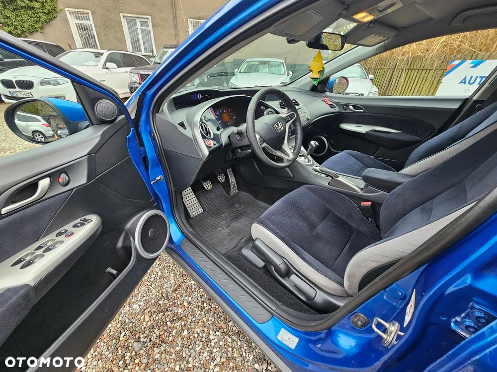 Honda Civic 1.8i-VTEC Sport - 10