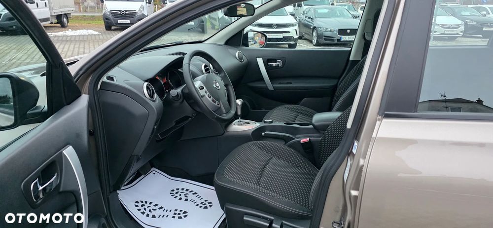 Nissan Qashqai 2.0 dCi 4 x 4 DPF tekna - 12