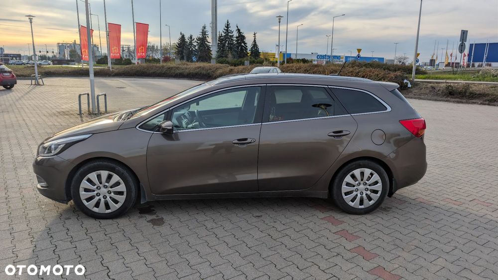 Kia Ceed - 3