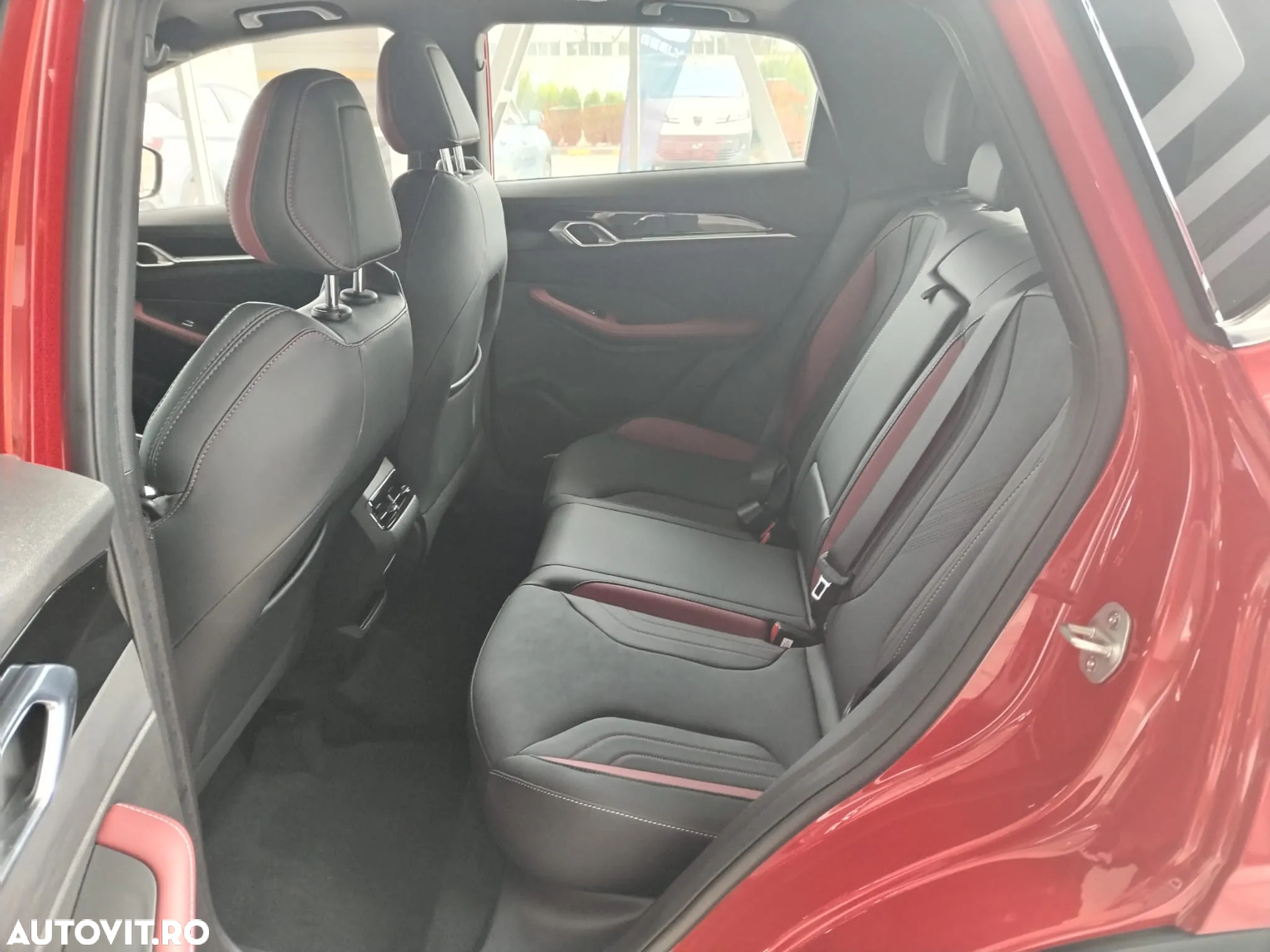 Geely Coolray - 6
