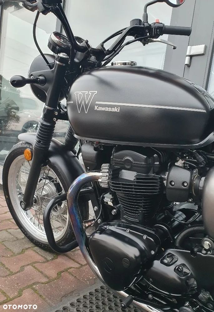 Kawasaki Inny - 7