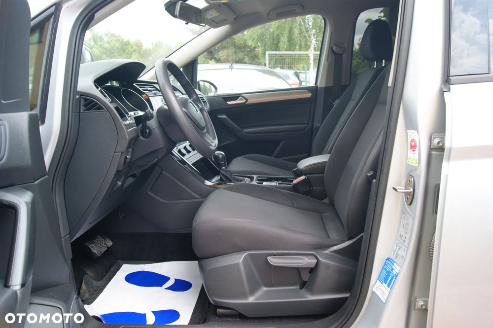Volkswagen Touran 2.0 TDI SCR DSG Comfortline - 13
