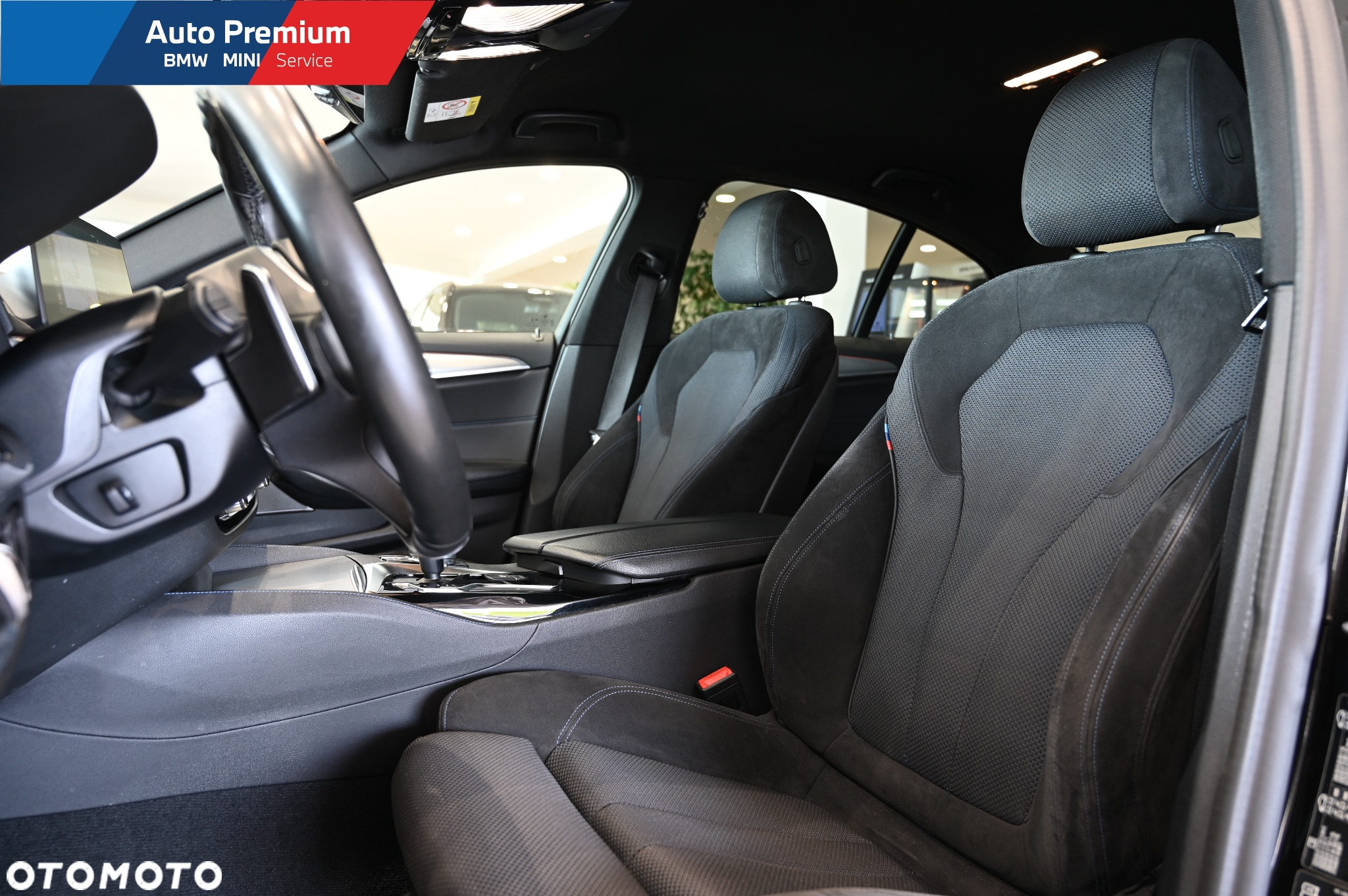 BMW Seria 5 520d xDrive - 4