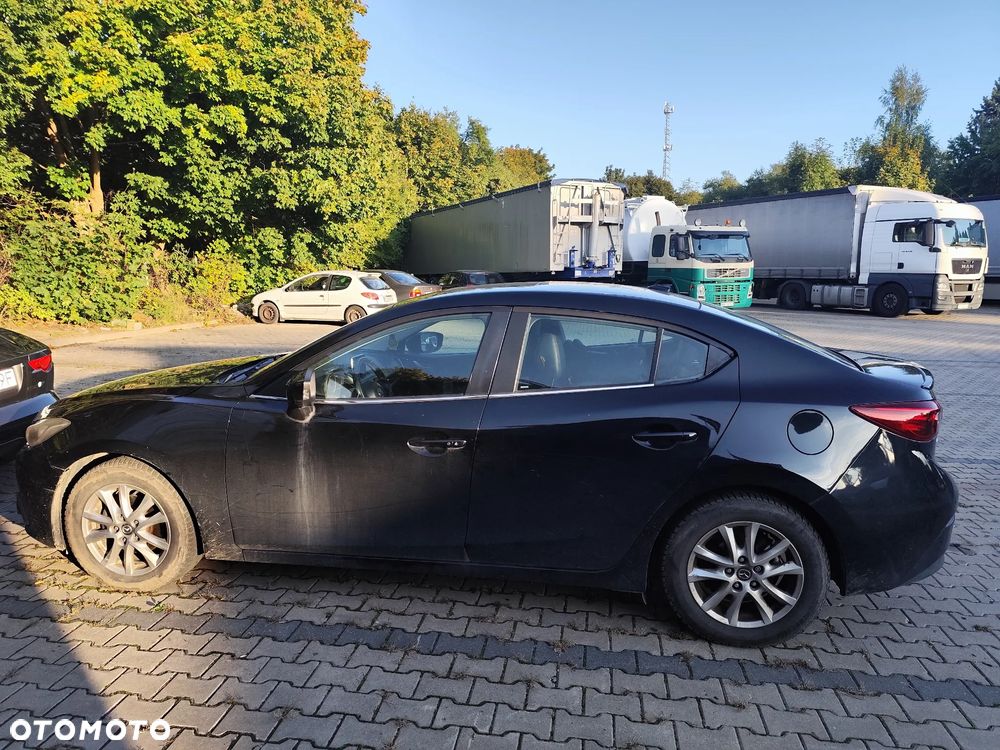 Mazda 3 - 4