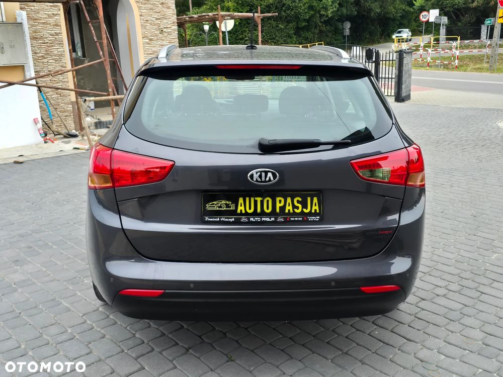 Kia Ceed 1.6 GDI Vision - 16