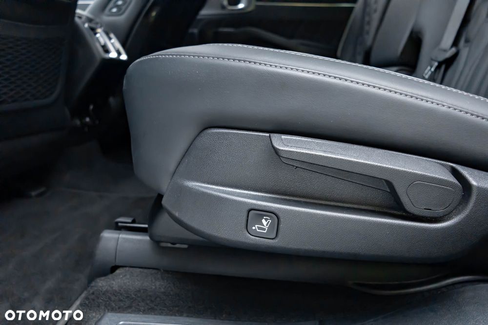 Kia Sorento 1.6T-GDI PHEV AWD OPF Platinum - 35