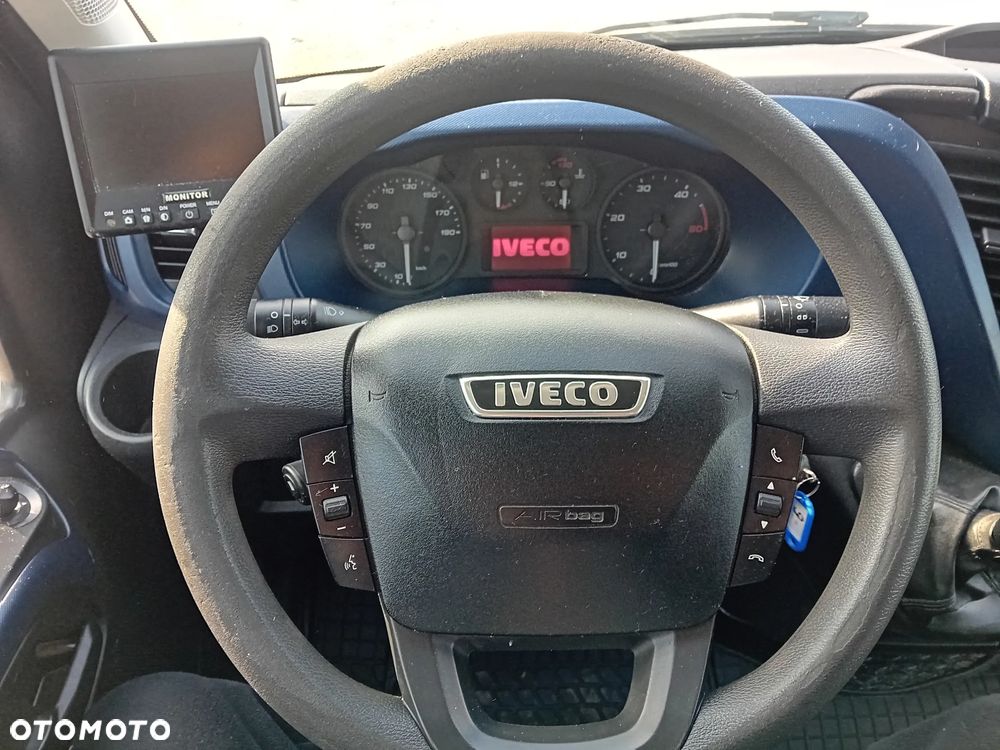 Iveco Daily - 25