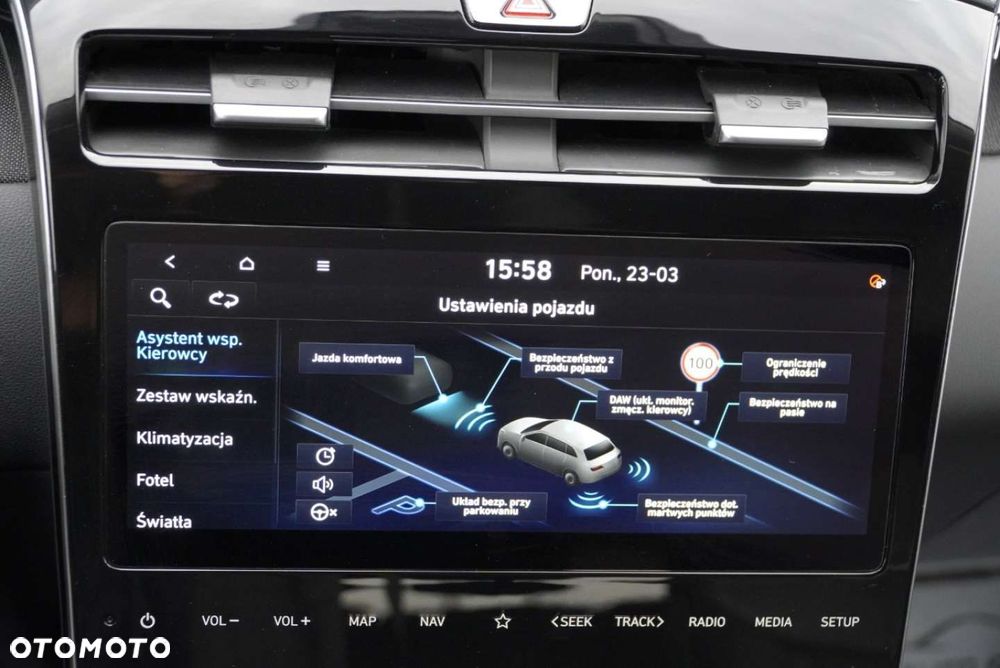 Hyundai Tucson blue 1.6 CRDi 2WD DCT Premium - 16