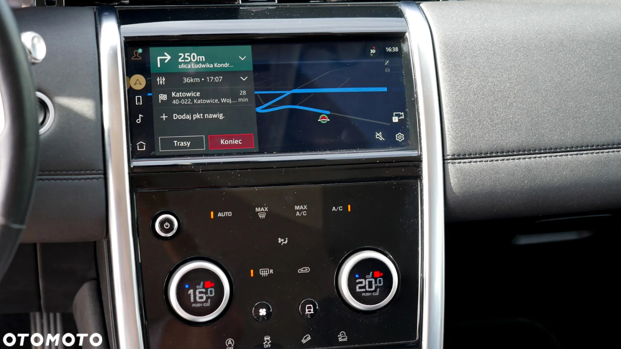 Land Rover Discovery Sport D165 - 16