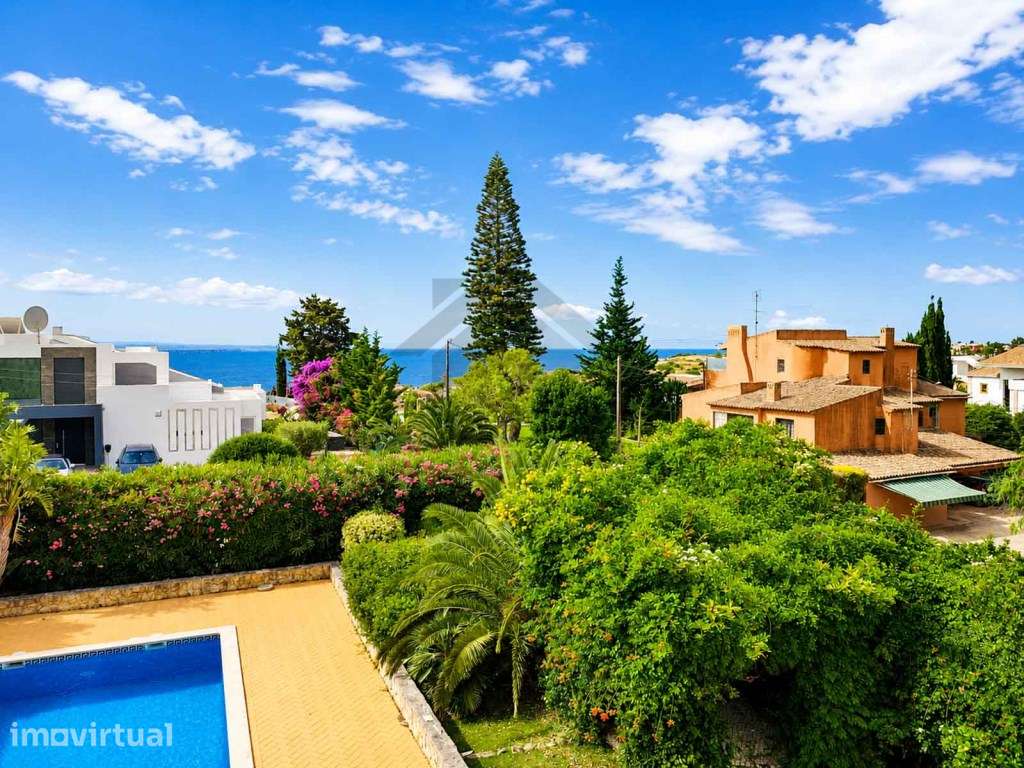 Moradia V4 com Vista Mar, Piscina e Jardim para venda em Lagos - Grande imagem: 2/58