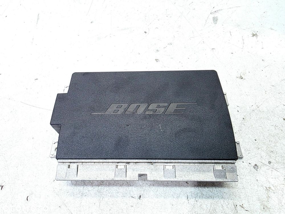 WZMACNIACZ BOSE AUDI Q7 4M 4M0035223B - 2